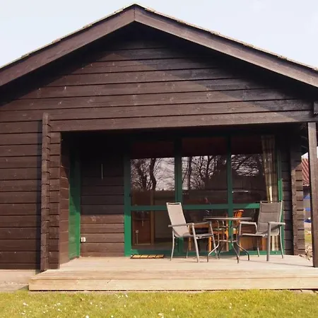 Blockhaus Holzfaeller Damp